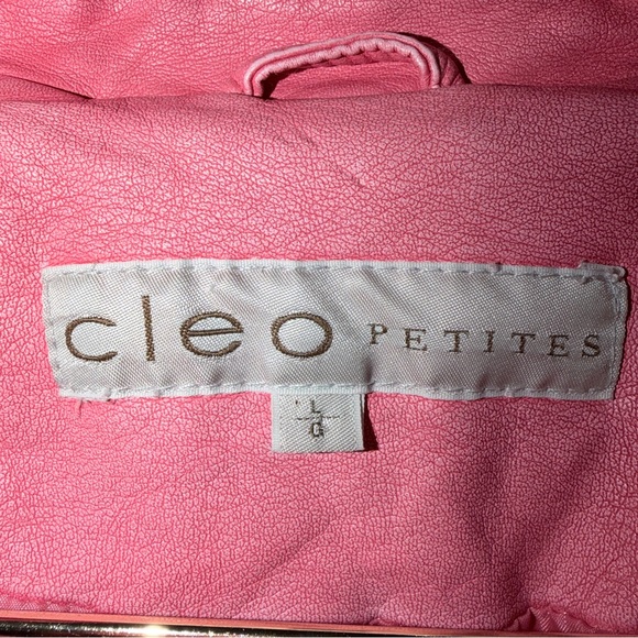 Pink Jacket 💖 - Picture 2 of 4